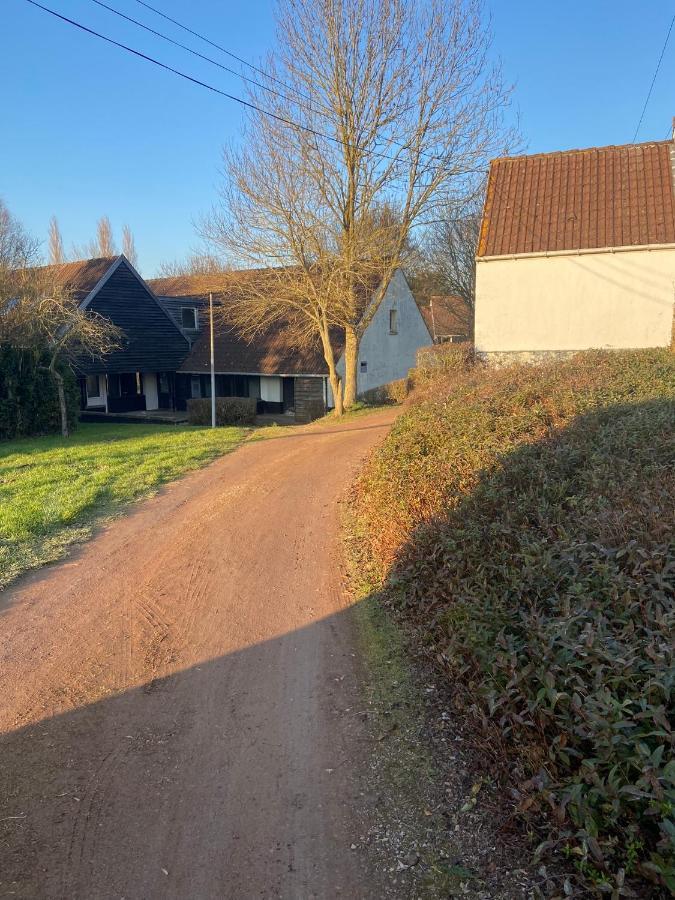 Le Cottage De L'Heron Moulle Exterior photo